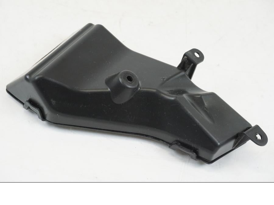 Baksidan på Verktygslåda från en Husqvarna 701 Supermoto -2020 motorcykel.