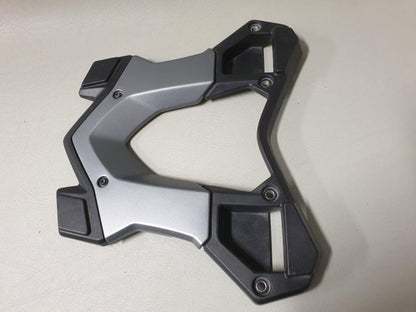 Baksidan på Pakethållare från en BMW R 1200 R -2014 motorcykel.