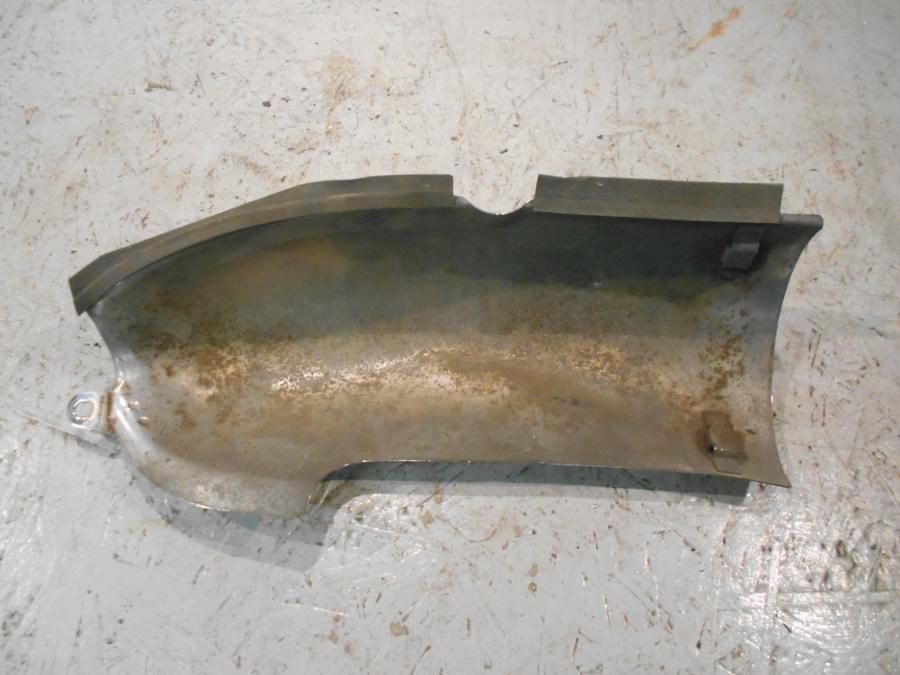 Höger sida på Värmeskydd från en Honda GL 1800 -2001 motorcykel.