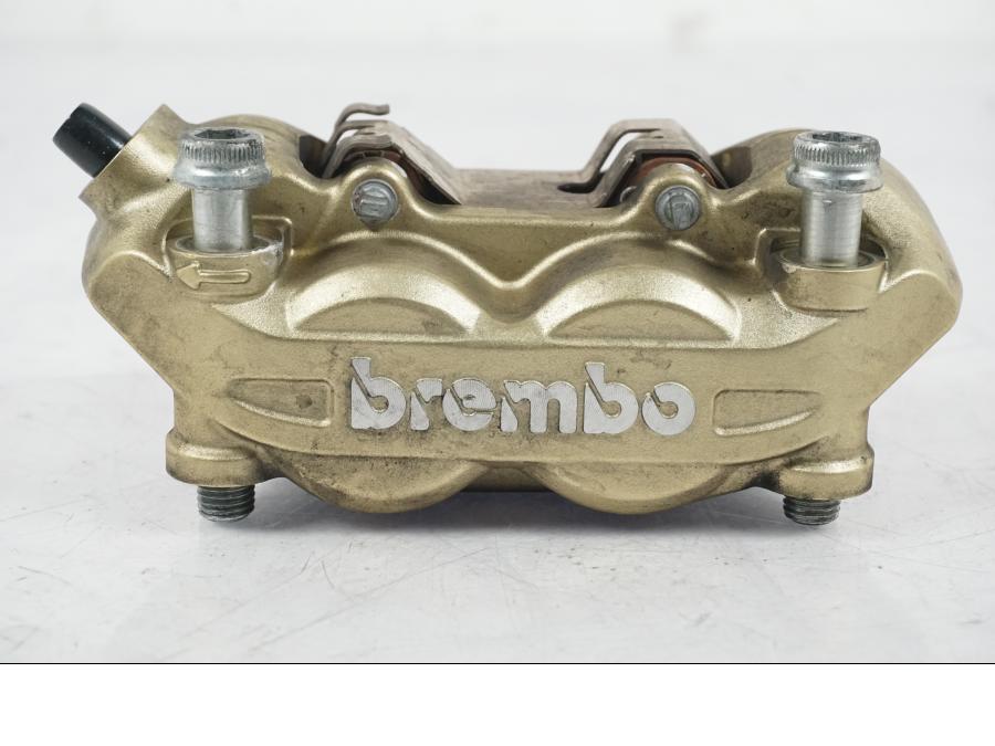 Framsidan på Bromsok från en MV Agusta Dragster -2014 motorcykel.