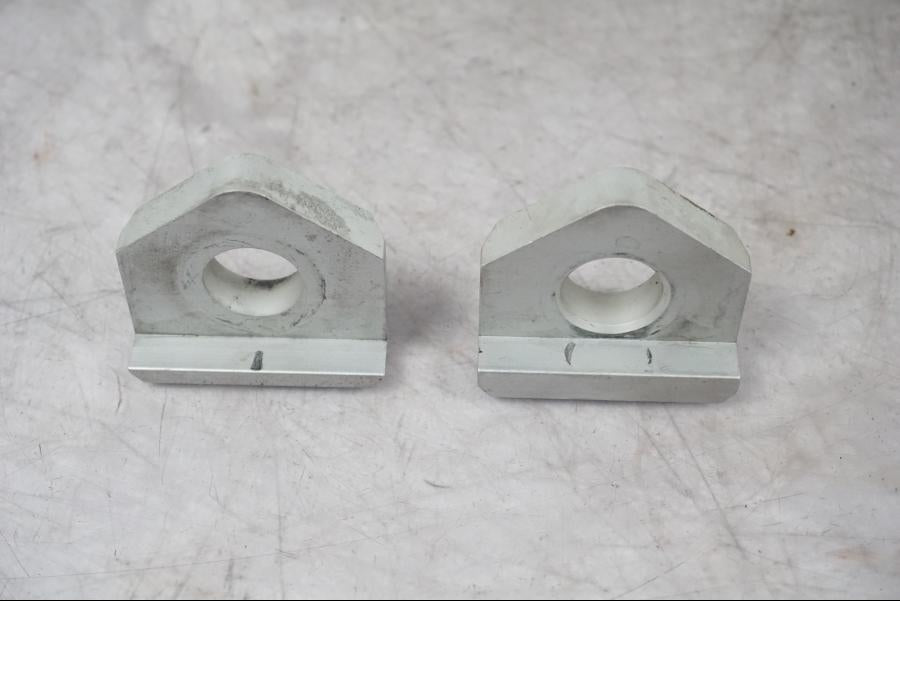 Framsidan på Styrplatta från en BMW F 800 R -2018 motorcykel.