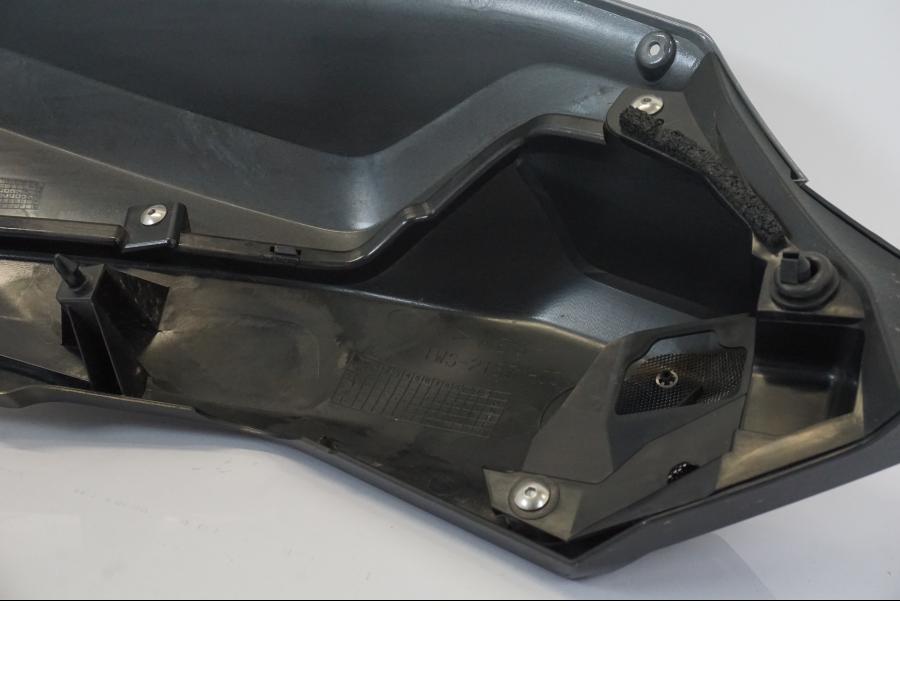 Extrabild4 på Tankkåpa från en Yamaha MT-07 -2016 motorcykel.