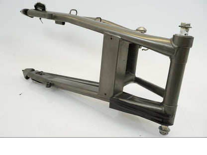 Snett uppifrån på Sving från en Kawasaki ER-6N -2009 motorcykel.