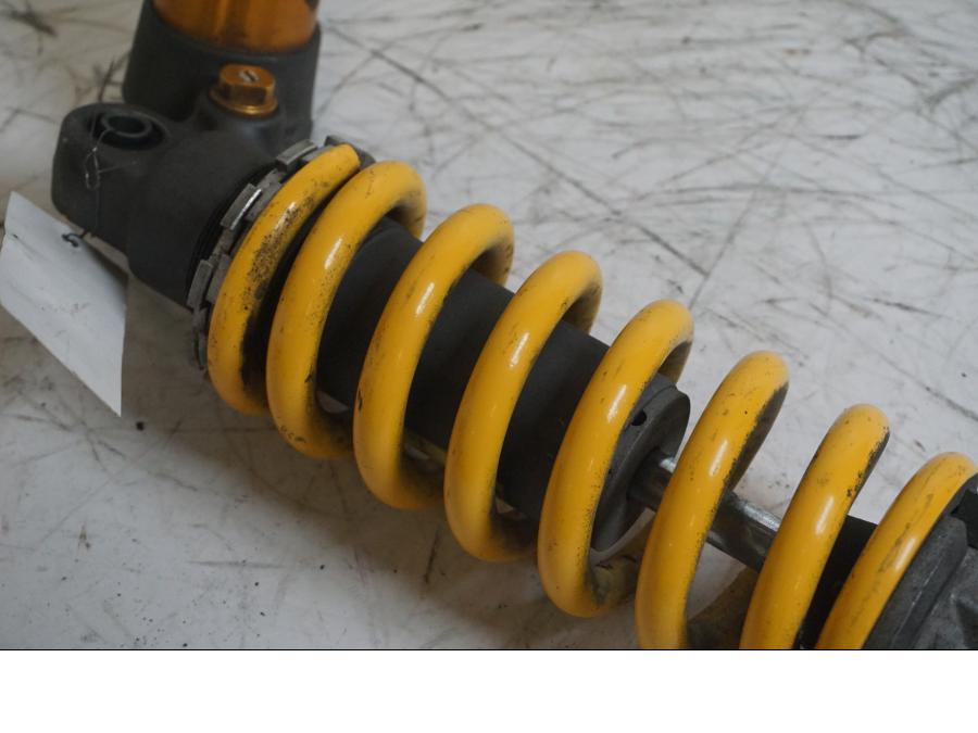 Höger sida på Stötdämpare från en Triumph Daytona 675 -2006 motorcykel.