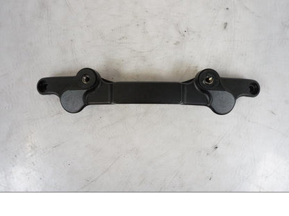 Framsidan på Bensintankfäste från en KTM 1290 Super Duke R -2023 motorcykel.