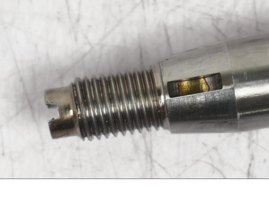 Höger sida på Balansaxel från en BMW R NineT -2017 motorcykel.