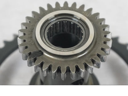 Höger sida på Kamkedjedrev från en BMW R 1200 GSA -2014 motorcykel.