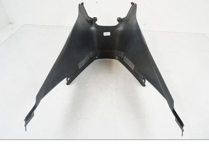 Extrabild2 på Bensintankskåpa från en KTM 1290 Super Duke R EVO -2023 motorcykel.