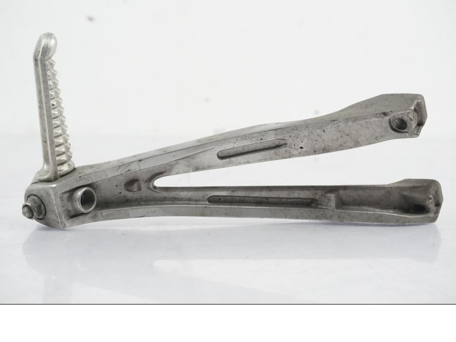 Extrabild1 på Fotpinne från en Yamaha YZF 1000 R1 -2007 motorcykel.