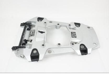 Framsidan på Pakethållare från en BMW R 1200 GSA -2017 motorcykel.