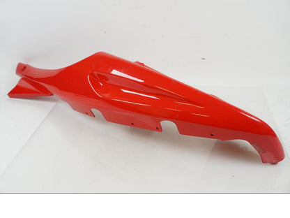 Vänster sida på Bakvinge från en Hyosung GT 650 -2006 motorcykel.