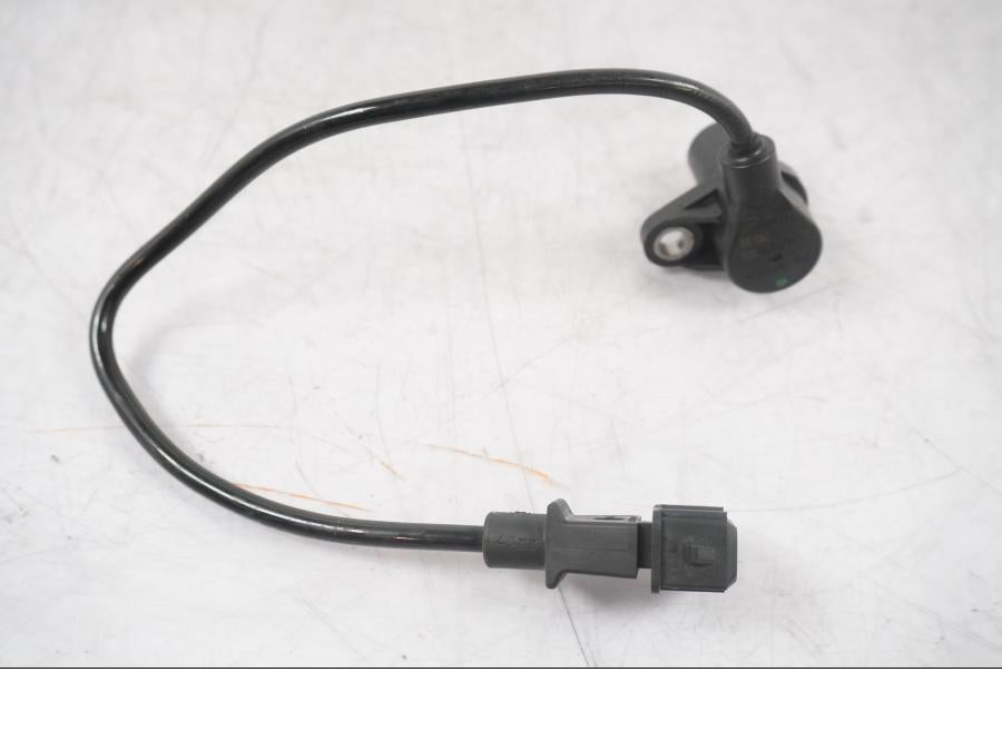 Baksidan på Vevaxelsensor från en Ducati Multistrada 1260 -2020 motorcykel.