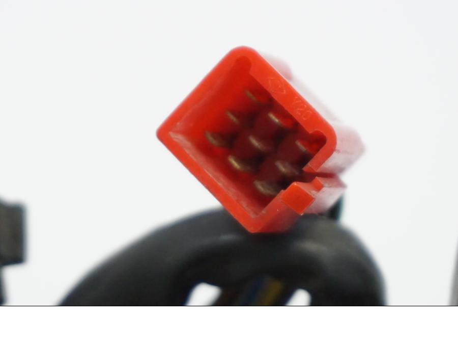 Snett uppifrån på Styrelreglage från en Honda VFR 750 -1988 motorcykel.