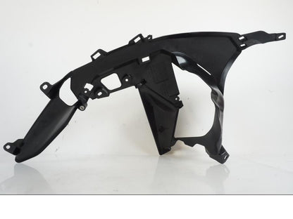 Snett uppifrån på Sidkåpa från en BMW R 1300 GS -2024 motorcykel.