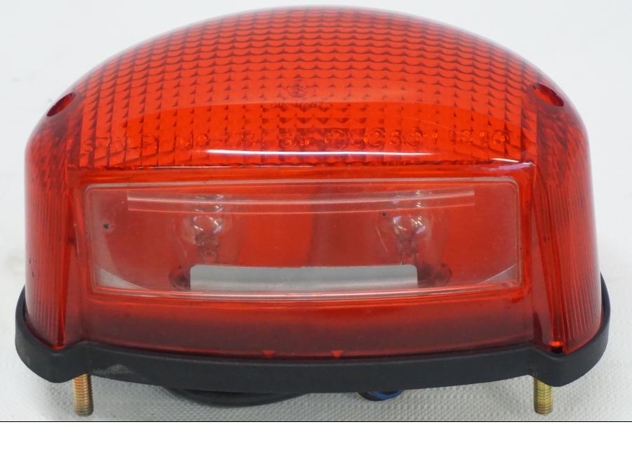 Höger sida på Baklampa från en Yamaha TDM 850 -1998 motorcykel.
