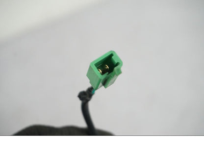 Vänster sida på Skruv / Mutter etc från en Yamaha MT 125 -2017 motorcykel.