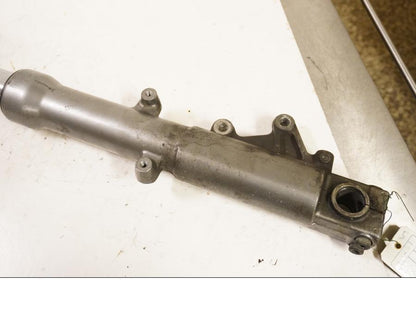 Vänster sida på Gaffelben från en Kawasaki ZX-6R -1997 motorcykel.