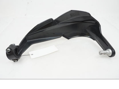 Extrabild3 på Handskydd från en KTM 1090 Adventure -2018 motorcykel.