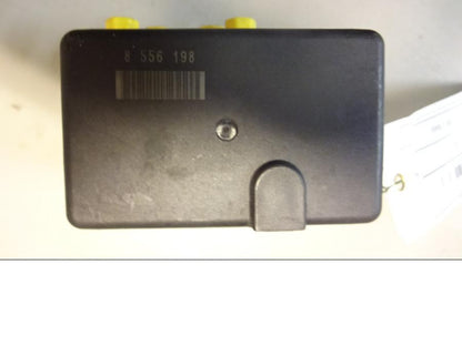 Snett uppifrån på ABS Modulator från en BMW F 800 GT -2015 motorcykel.