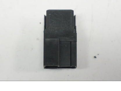 Framsidan på Relä från en Yamaha FZ1-SA -2007 motorcykel.