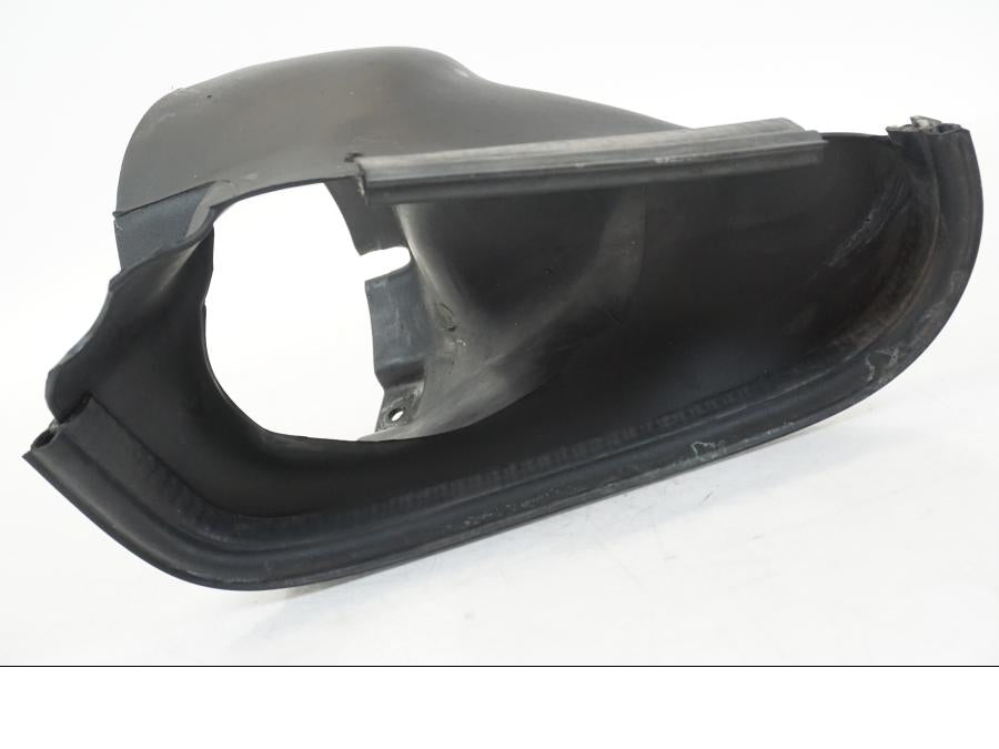 Vänster sida på Vattenkylkåpa från en BMW K 1200 LT -2004 motorcykel.