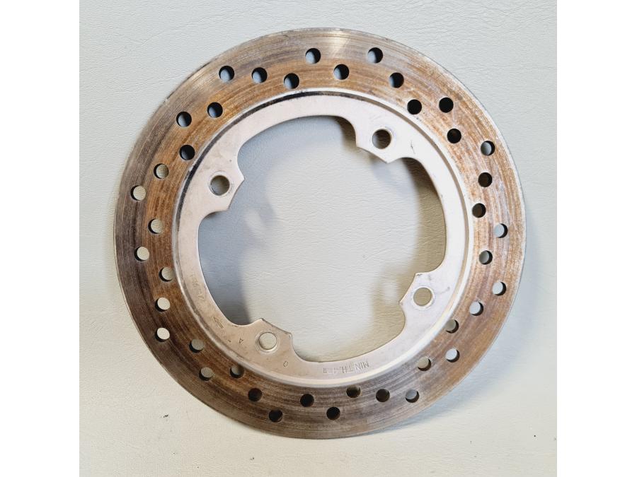 Framsidan på Bromsskiva från en Honda CB 600 Hornet -2007 motorcykel.