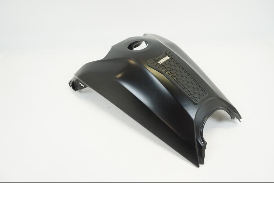 Framsidan på Bensintankskåpa från en Yamaha XSR 900 -2016 motorcykel.