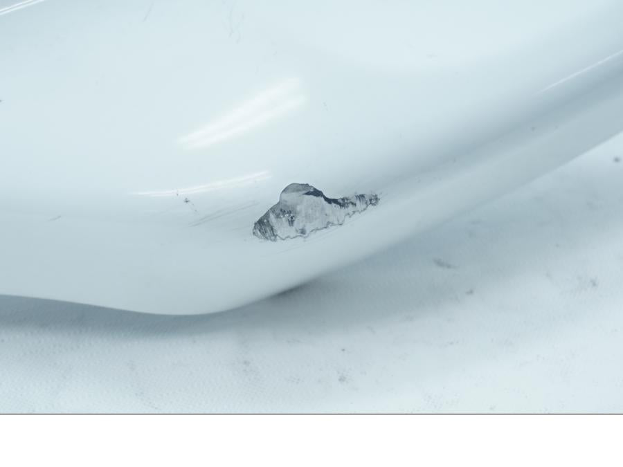 Höger sida på Bakvinge från en Kawasaki ZX-6R -2007 motorcykel.