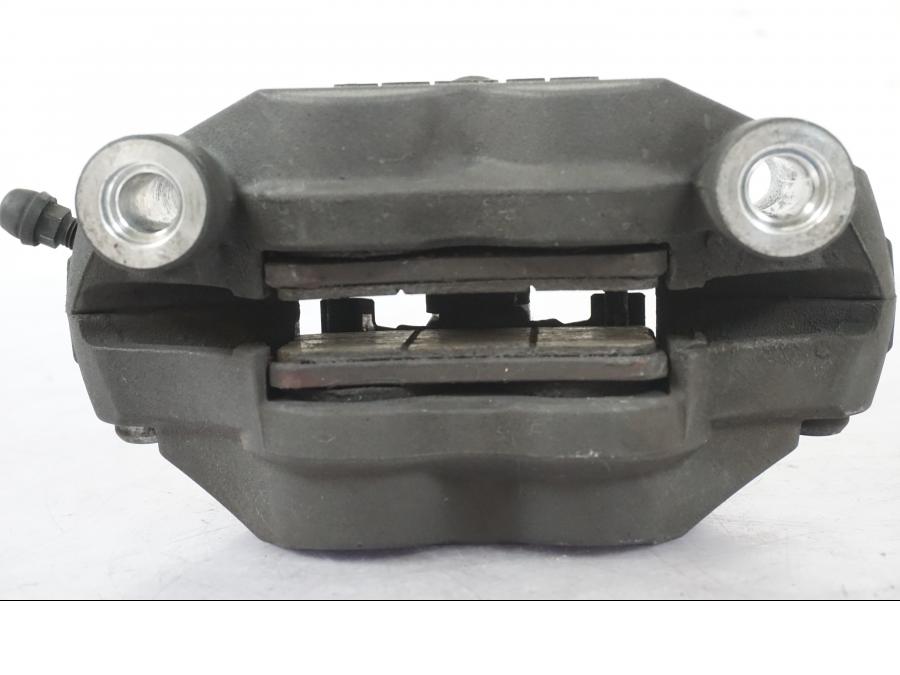 Höger sida på Bromsok från en Suzuki GSX-R 750 -2007 motorcykel.