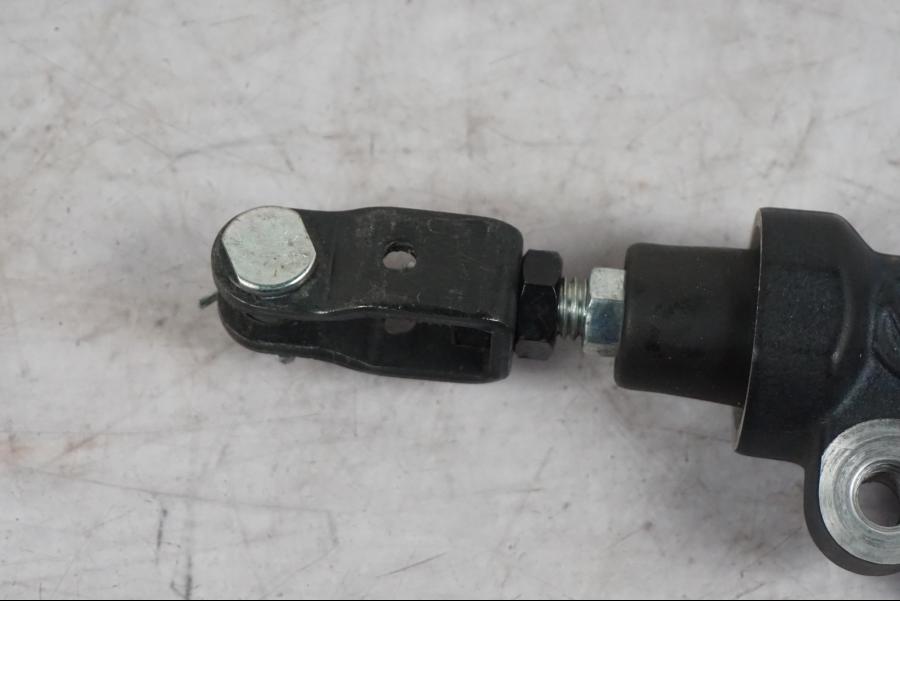 Höger sida på Bromshuvudcylinder från en Yamaha MT-09 -2024 motorcykel.