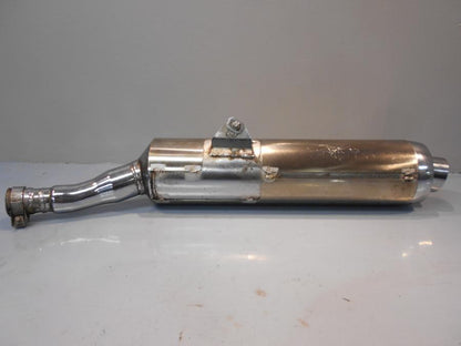 Baksidan på Ljuddämpare från en Yamaha TRX 850 -1996 motorcykel.