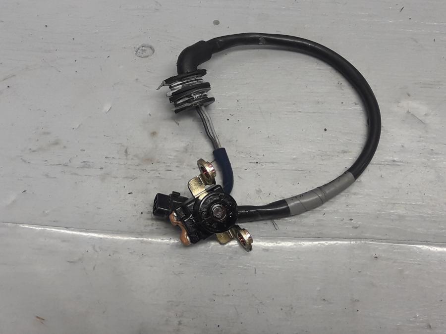 Framsidan på Tändpickup från en Yamaha FZ-6 -2004 motorcykel.