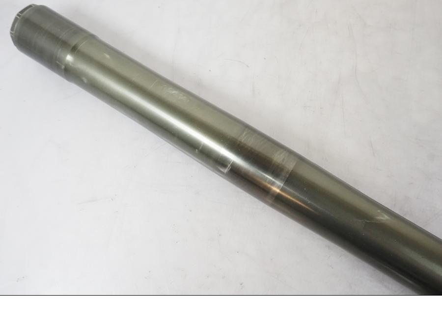 Extrabild6 på Gaffelben från en Kawasaki ZX-6R -2011 motorcykel.