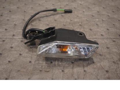 Framsidan på Blinkers från en Kawasaki ZX-10R -2008 motorcykel.