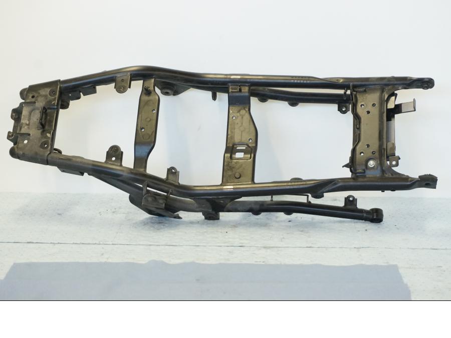 Baksidan på Bakram från en Suzuki GSX 1300 BK -2008 motorcykel.