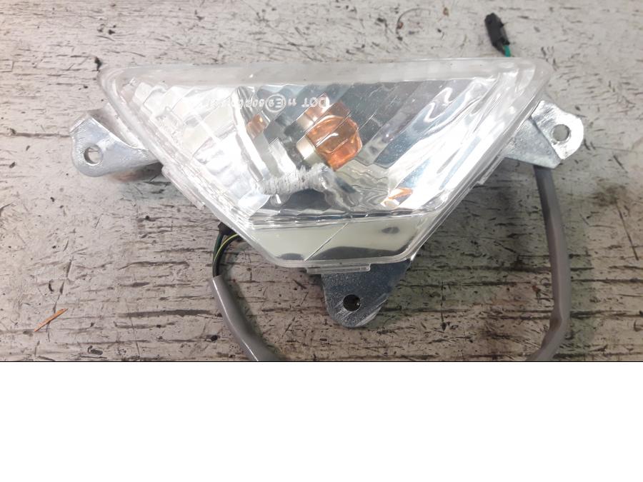 Framsidan på Blinkers från en Kawasaki Z 1000 -2017 motorcykel.