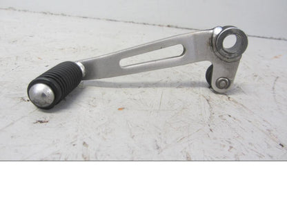 Framsidan på Växelpedal från en Kawasaki Z 1000 -2013 motorcykel.