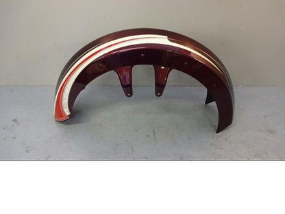 Baksidan på Framskärm från en Victory Cross Country -2015 motorcykel.