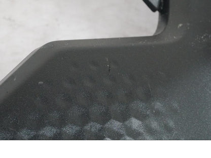 Vänster sida på Sidopanel från en Yamaha MT-07 -2023 motorcykel.