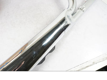 Höger sida på Avgassystem från en Honda VT 750 -2006 motorcykel.