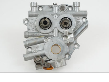 Framsidan på Kamaxel från en H-D Touring Road King FLHR/I -2000 motorcykel.