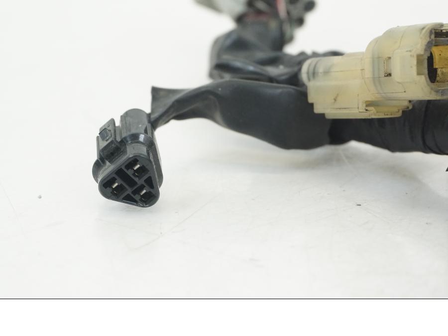 Snett uppifrån på Kabelstam från en Yamaha YZF 1000 R1 -2004 motorcykel.