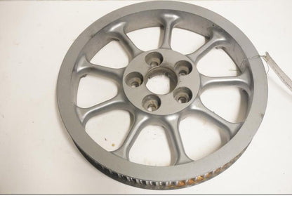 Höger sida på Remdrev från en Yamaha XV 1600 -2002 motorcykel.