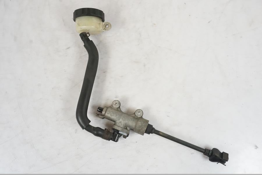 Snett uppifrån på Bromshuvudcylinder från en Honda CB 750 -1996 motorcykel.