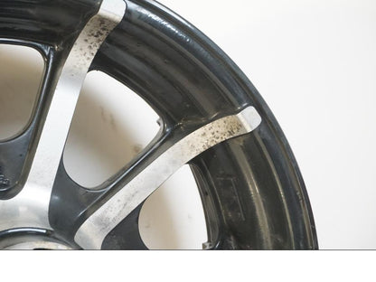 Extrabild3 på Fälg från en Indian Chieftain Dark Horse -2019 motorcykel.