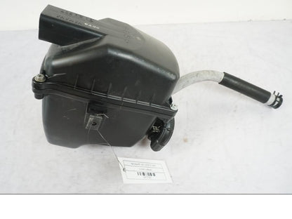 Baksidan på Luftburk från en Yamaha MT 125 -2017 motorcykel.