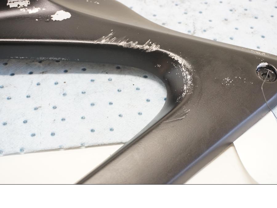 Vänster sida på Sidkåpa från en BMW F 650 ST -1999 motorcykel.