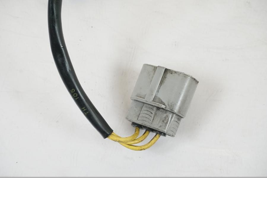 Extrabild3 på Generator från en KTM 1290 Super Duke R -2018 motorcykel.