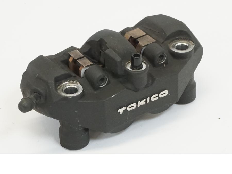 Framsidan på Bromsok från en Suzuki GSX 1300 R -2008 motorcykel.