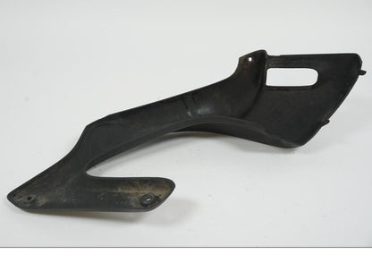 Snett nerifrån på Sidkåpa från en BMW F 650 -1998 motorcykel.